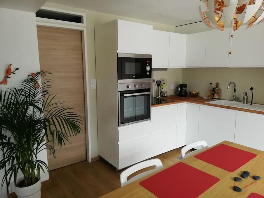 Balcons Du Royans.Logement Entier Piscine Saint-Jean-en-Royans Luaran gambar