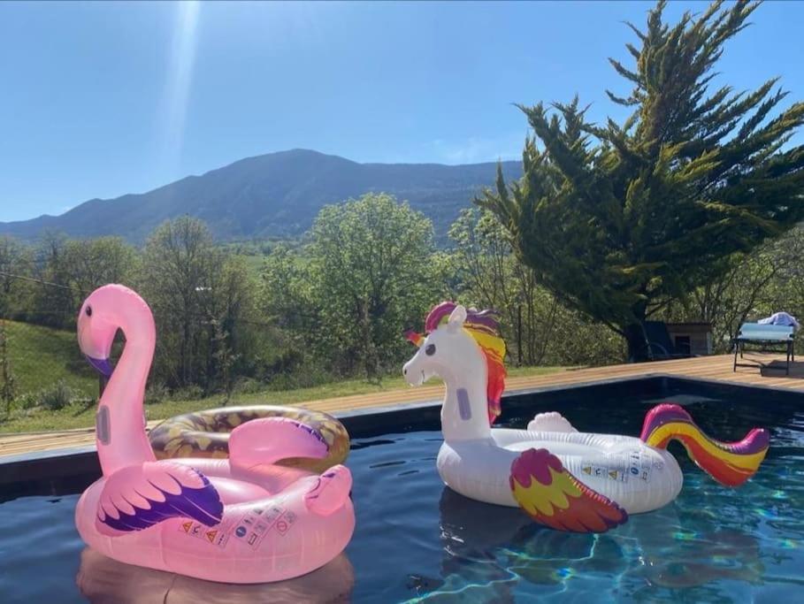 Balcons Du Royans.Logement Entier Piscine Saint-Jean-en-Royans Luaran gambar