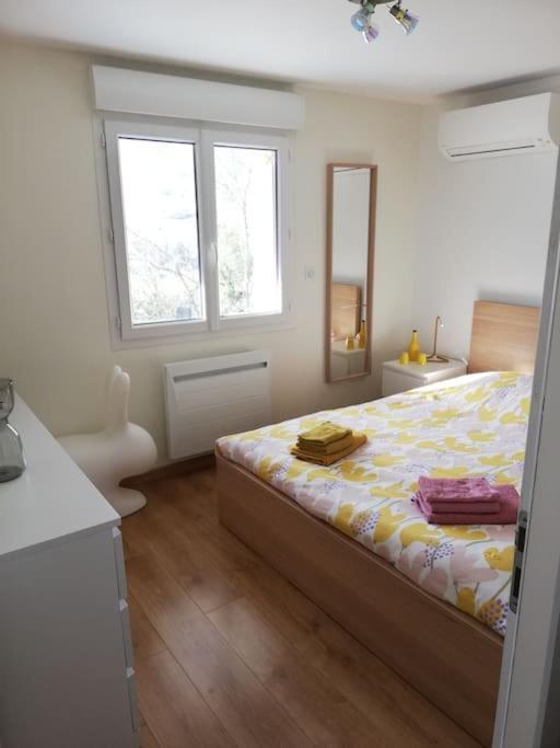 Balcons Du Royans.Logement Entier Piscine Saint-Jean-en-Royans Luaran gambar